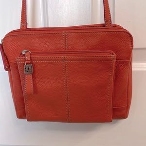 💥sale💥Leather Tignanello crossbody